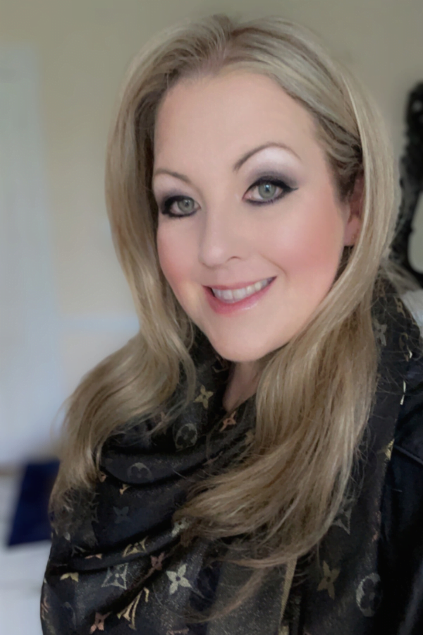 Lucy Mundy, Your Mind Works founder, Integrative Psychotherapist, Hypnotherapist and Coach
