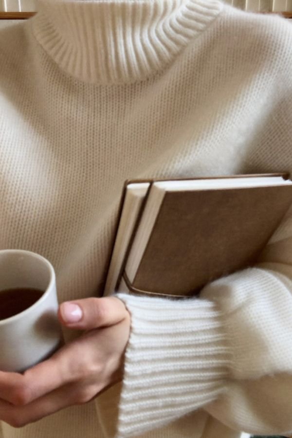Calm lifestyle image representing Your Mind Works wellbeing membership